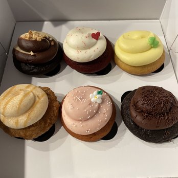 Icing On The Cupcake - Peanut Butter Chocolate, red velvet, lemon Apple caramel, strawberry, chocolate - Bakeries Near Me - Rocklin, California Icing On The Cupcake - Peanut Butter Chocolate, red velvet, lemon Apple caramel, strawberry, chocolate - Bakeries Near Me - Rocklin, California