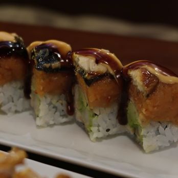 EAT'S SUSHI - Sushi Bars Near Me - Costa Mesa, California