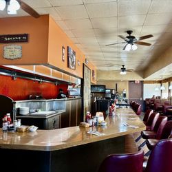 Golden Waffle Cafe - Counter seating