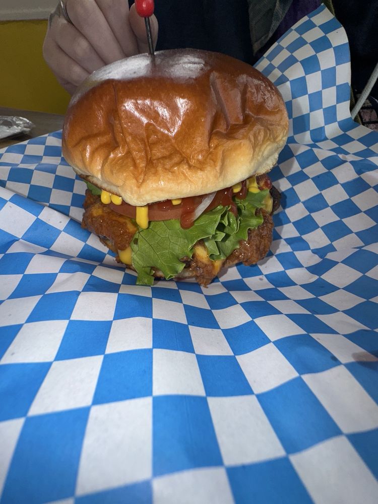 The Oasis Frankfort Logo