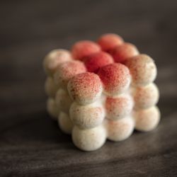 Mimziz Macaron - Raspberry Mousse