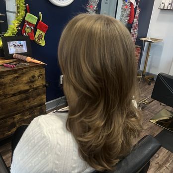 Tousled And Teased Salon - Hair Salons Near Me - Naugatuck, Connecticut