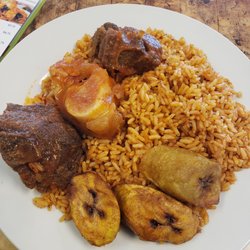Jollof Pot - Jollof rice, plantains, assorted meats