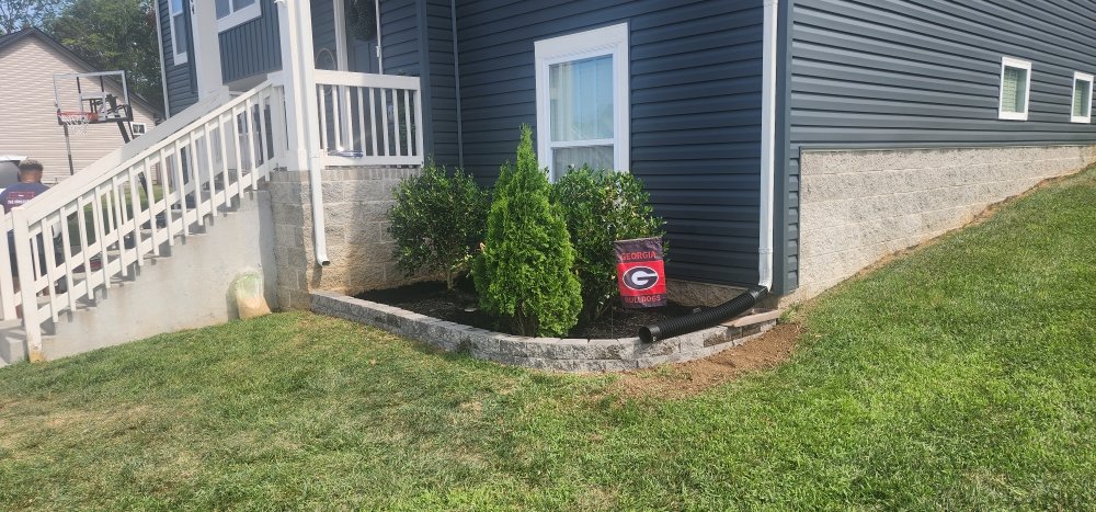 Slide of Mingle's Repairs and More