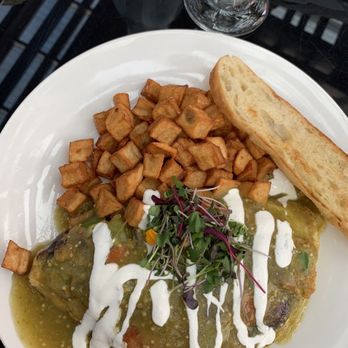 Lorimar Vineyards and Winery - Veggie omelette - Wineries Near Me - Temecula, California Lorimar Vineyards and Winery - Veggie omelette - Wineries Near Me - Temecula, California