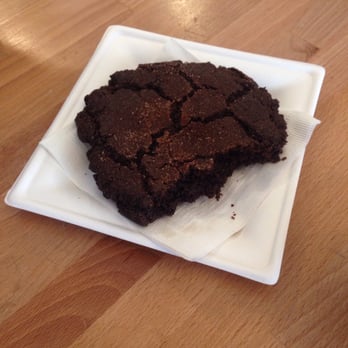 Oakleaf Cakes - Vegan spicy Aztec snickerdoodle cookie. Good flavor. - Bakeries Near Me - Boston, Massachusetts