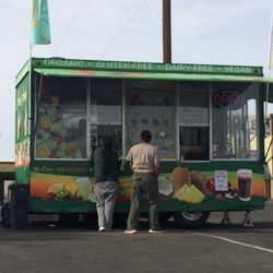 Soup And Smoothie - Front of the Food Truck