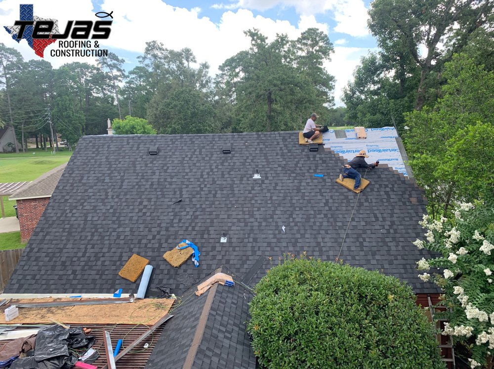 Slide of Tejas Roofing & Construction