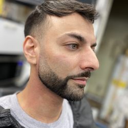 Danville Barber Shop - Beard blending