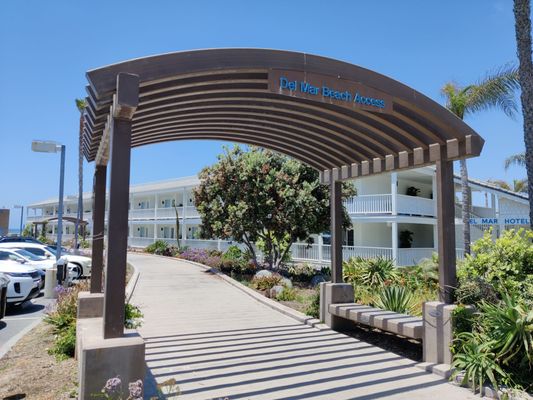 Del Mar by null