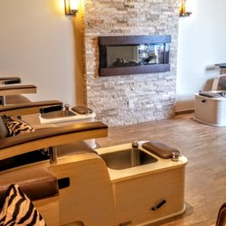 Moyo - Pedicure Room