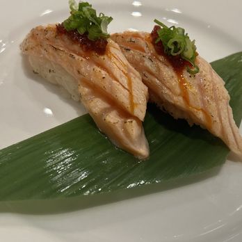 Fillet Sushi - Salmon belly with chili crunch - Sushi Bars Near Me - Monrovia, California