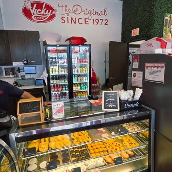 Vicky Bakery - Bakeries Near Me - Pembroke Pines, Florida
