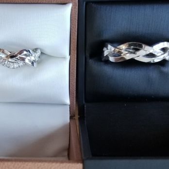 Mimo's JW - Beautiful wedding bands made custom by Mimo - Jewelry Near Me - Long Beach, California Mimo's JW - Beautiful wedding bands made custom by Mimo - Jewelry Near Me - Long Beach, California