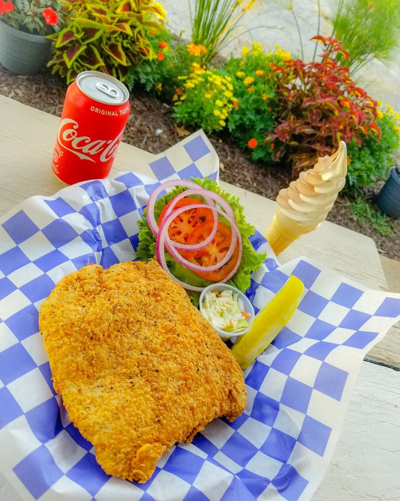 FUNCREST DAIRY & GRILL 29 Photos 3977 W Overlook Rd NE, Iowa City