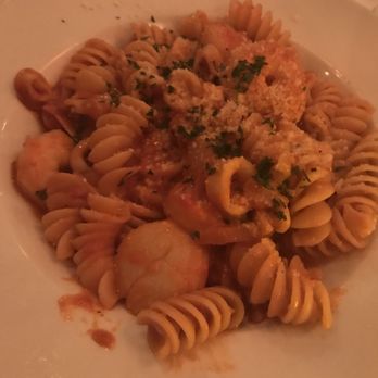 Luciano's Restaurant - Italian Near Me - Wrentham, Massachusetts