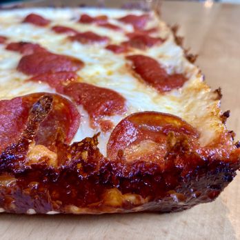 Driftless Pizza - Detroit style pepperoni - Pizza Near Me - Dubuque, Iowa