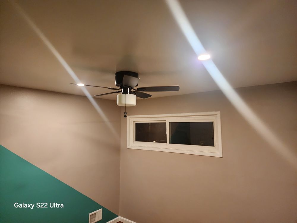 Slide of Salazar Construction