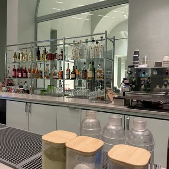 Manifest - Upstairs bar - Barbers Near Me - Washington, DC, District of Columbia Manifest - Upstairs bar - Barbers Near Me - Washington, DC, District of Columbia