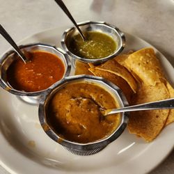 Bialy’s House Of Pancakes - Chips and salsa