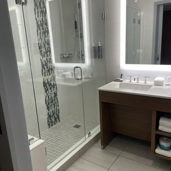 The Westin Sarasota - Bathroom in 1109 - Hotels Near Me - Sarasota, Florida The Westin Sarasota - Bathroom in 1109 - Hotels Near Me - Sarasota, Florida