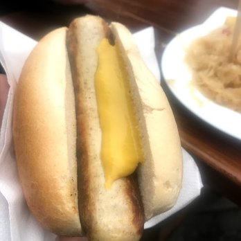 Christkindlmarkt am Marienplatz - Market food - sausage and mustard - Christmas Markets Near Me - Munich, BY Christkindlmarkt am Marienplatz - Market food - sausage and mustard - Christmas Markets Near Me - Munich, BY