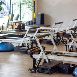 LiveMetta Pilates Reformers
