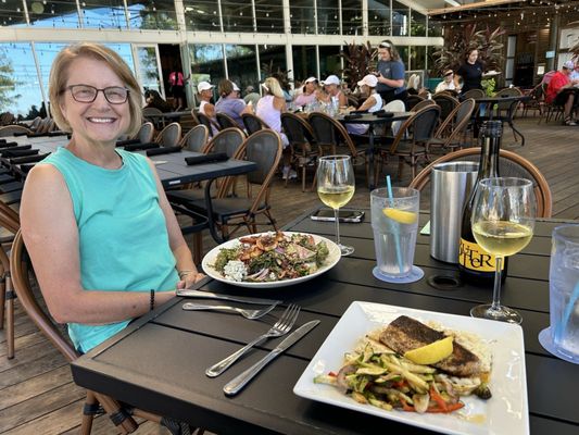 GTs On The Bay by null