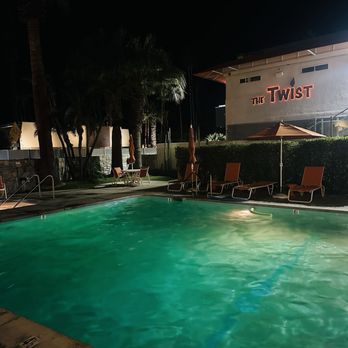 The Twist PS - The pool! - Vacation Rentals Near Me - Palm Springs, California
