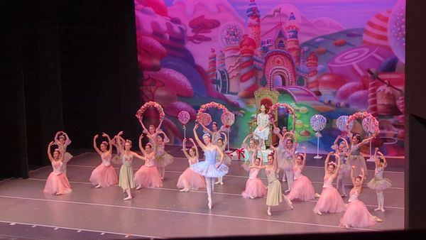 4S Dance Academy by null