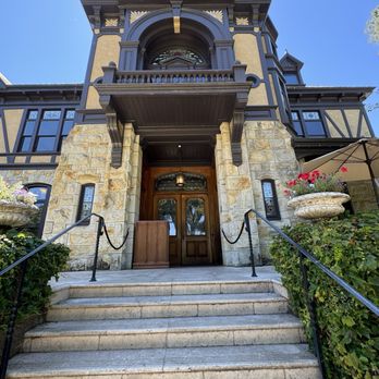 Beringer Vineyards - Wineries Near Me - St. Helena, California Beringer Vineyards - Wineries Near Me - St. Helena, California