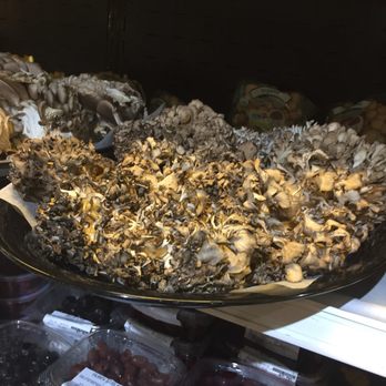 Amici Market - Do you know what type of mushrooms? - Grocery Near Me - Palm Beach, Florida