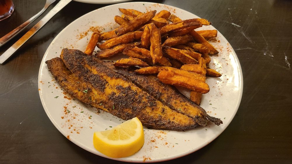 NINA P’S CAFE 78 Photos & 104 Reviews 1600 W McNeese St, Lake