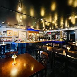 Thai Orchid Restaurant & Lounge
