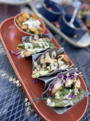 Lucha Cantina by null