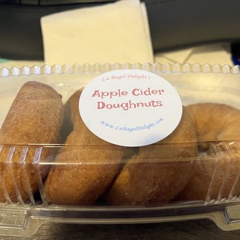 La Bagel Delight - Apple Cider Donut - Bagels Near Me - Brooklyn, New York La Bagel Delight - Apple Cider Donut - Bagels Near Me - Brooklyn, New York