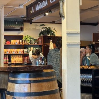 Mānoa Chocolate - Chocolatiers & Shops Near Me - Kailua, Hawaii