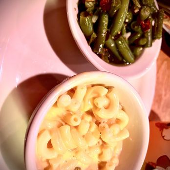 Texas Roadhouse - Macaroni and Cheese with Green Beans - Steakhouses Near Me - Omaha, Nebraska Texas Roadhouse - Macaroni and Cheese with Green Beans - Steakhouses Near Me - Omaha, Nebraska