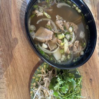 Saigon Grub - Pho Tai Bo Vien/Rare Beef & Meat Ball - Vietnamese Near Me - Casa Grande, Arizona Saigon Grub - Pho Tai Bo Vien/Rare Beef & Meat Ball - Vietnamese Near Me - Casa Grande, Arizona