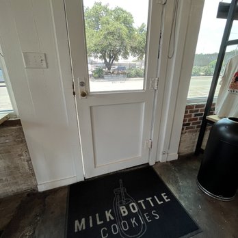 Milk Bottle Cookies - Welcome mat - Bakeries Near Me - Waco, Texas Milk Bottle Cookies - Welcome mat - Bakeries Near Me - Waco, Texas
