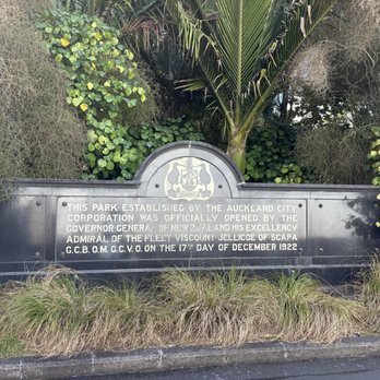 Auckland Zoo - Local Flavor Near Me - Auckland, AUK