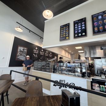 Jeff's Bagel Run - Coffee & Tea Near Me - Neptune Beach, Florida