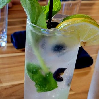 Trail 87 - Blueberry mojito - New American Near Me - West Dover, Vermont