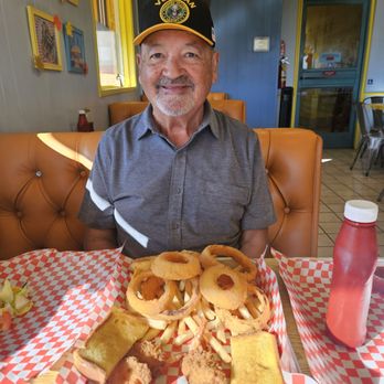 Golden Ox - Shrimp platter - Burgers Near Me - Fullerton, California