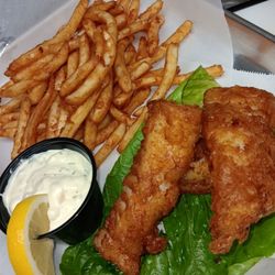 Sandys Sports Bar and Restaurant - Fish N Chips with homemade Tartar Sauce