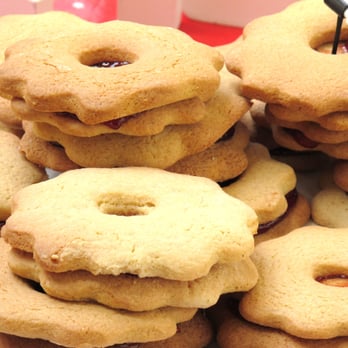 Cakehole - Bakeries Near Me - London, XGL