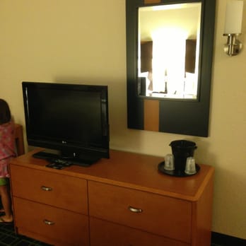Fairfield by Marriott Inn & Suites Naples - Nicely decorated. Flat screen TV - Hotels Near Me - Naples, Florida Fairfield by Marriott Inn & Suites Naples - Nicely decorated. Flat screen TV - Hotels Near Me - Naples, Florida