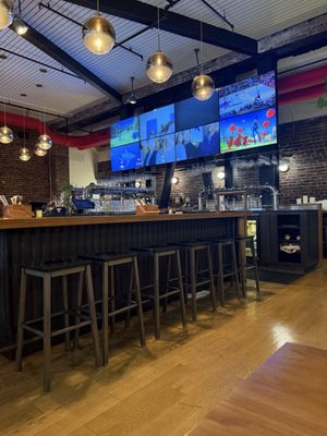 The Beer Hall - Restaurant, Wine & Beer Bar by null