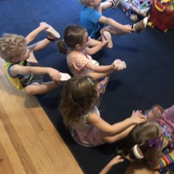 Lincoln Square Nursery and Preschool - Yoga time for the preschoolers to promote gross motor development