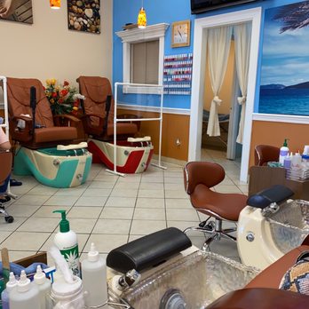 Glossy Nails - Nail Salons Near Me - Springfield, Virginia